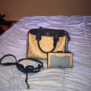 Coach purse set